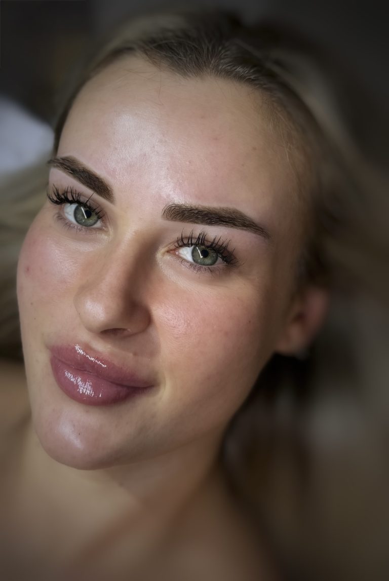 Facetune_24-07-2026-06-10-00